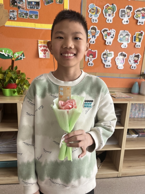 馬俊杰送花.JPG